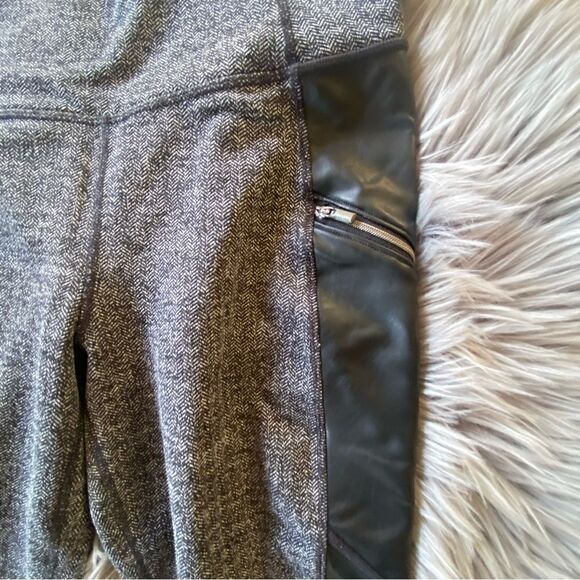 Athleta Herringbone Faux Leather Panelled Leggings, S - Picture 5 of 10